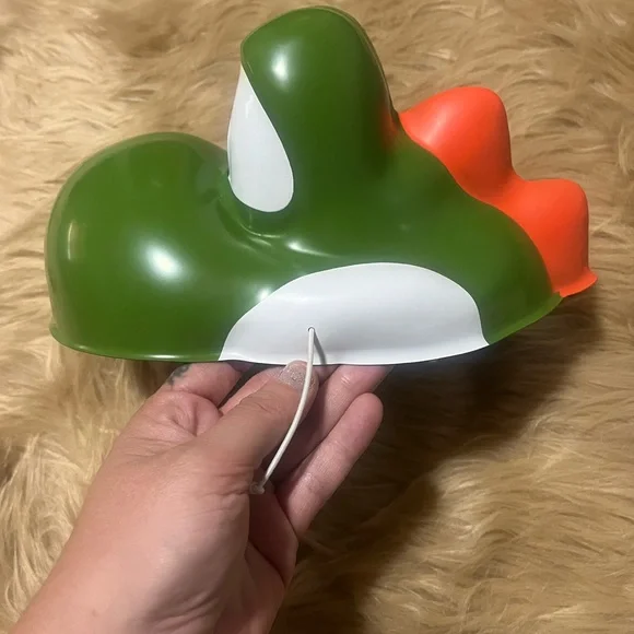 Nintendo Super Mario Bros Mask Yoshi - Like New!!! - Picture 7 of 9